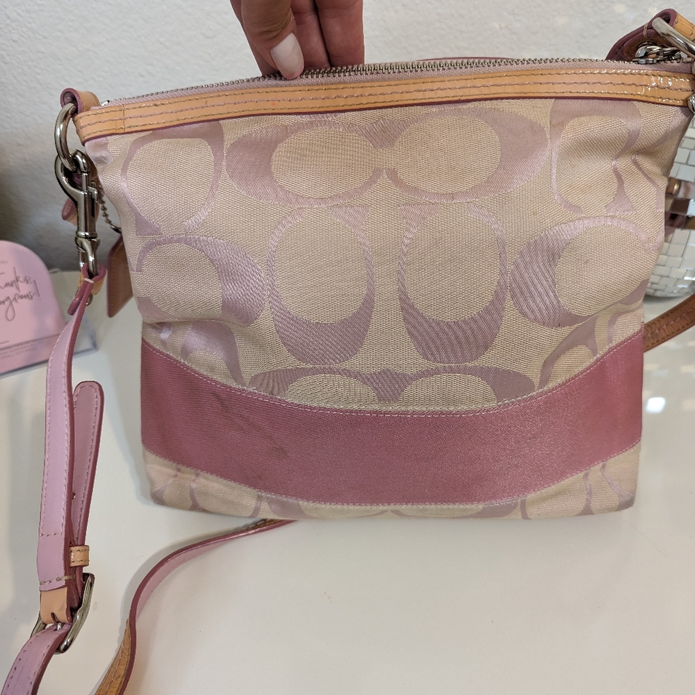 Pink Coach Signature Purse with Detachable crossbody strap